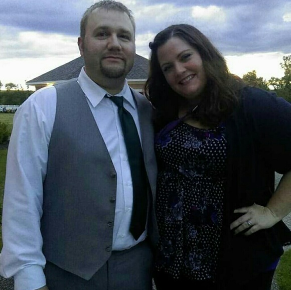 Meet your Posher, Mandilee - Picture 2 of 8